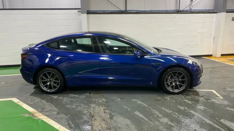 TESLA MODEL 3 Long Range AWD Auto
