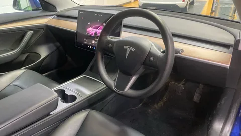 TESLA MODEL 3 Long Range AWD Auto