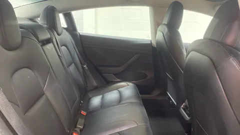 TESLA MODEL 3 Long Range AWD Auto