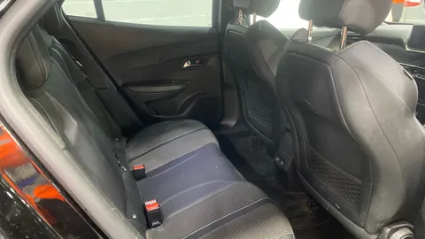 Peugeot 2008 100kW GT 50kWh Auto