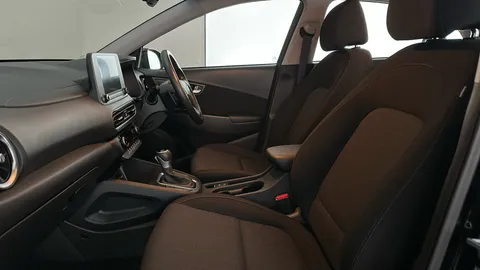 Hyundai Kona 1.6 GDi Hybrid SE Connect DCT