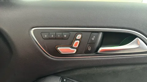 Mercedes-Benz Gla GLA 200 AMG Line Edition Plus 5dr Auto