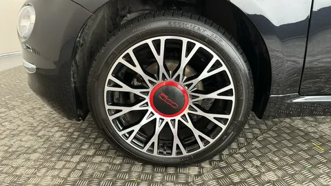 Fiat 500 1.0 Mild Hybrid Red 3dr