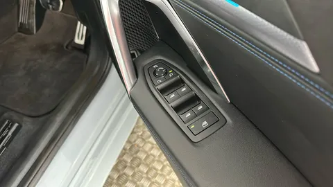 BMW iX2 230kW xDrive30 M Sport 65kWh Auto