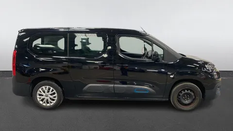Citroen Berlingo 100kW Feel XL 50kWh Auto [7 seat]
