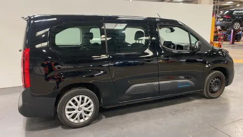 Citroen Berlingo 100kW Feel XL 50kWh Auto [7 seat]