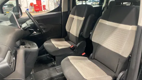 Citroen Berlingo 100kW Feel XL 50kWh Auto [7 seat]