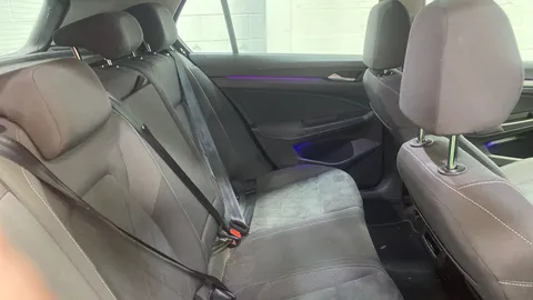 Volkswagen Golf 1.5 eTSI 150 Style DSG