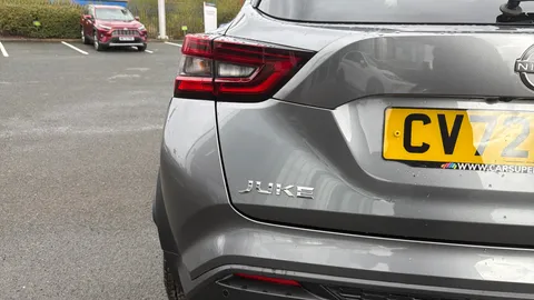 Nissan Juke 1.0 DiG-T 114 Tekna 5dr