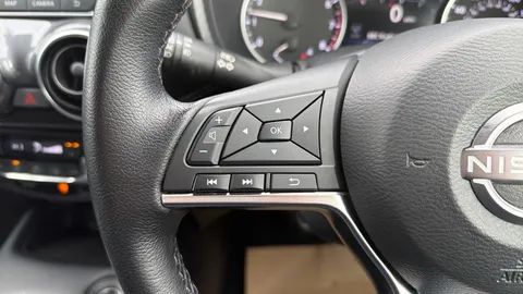 Nissan Juke 1.0 DiG-T 114 Tekna 5dr