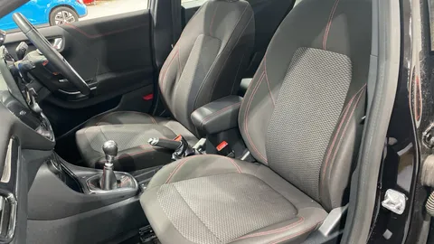 Ford Puma 1.0 EcoBoost Hybrid mHEV ST-Line