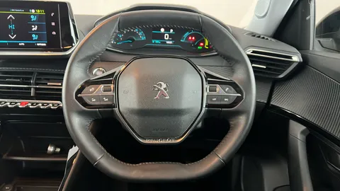 Peugeot 2008 100kW Active Premium+ 50kWh 5dr Auto