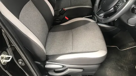 Toyota Yaris 1.5 Hybrid Y20 5dr CVT [Bi-tone]