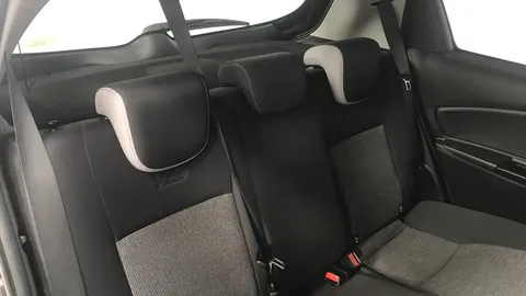 Toyota Yaris 1.5 Hybrid Y20 5dr CVT [Bi-tone]