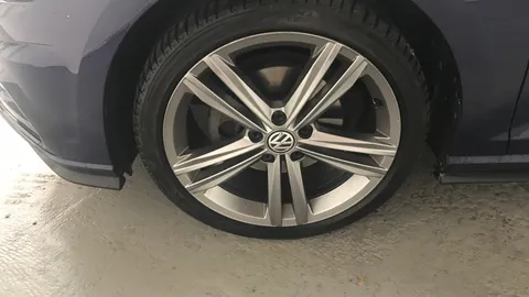 VOLKSWAGEN GOLF 1.5 TSI EVO 150 R-Line DSG