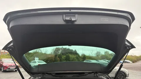 Volkswagen Golf 1.6 TDI Match