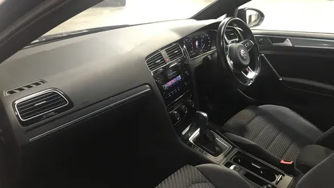 VOLKSWAGEN GOLF 1.5 TSI EVO 150 R-Line DSG