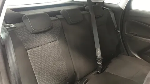 Vauxhall Crossland 1.2 Turbo Design