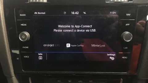 VOLKSWAGEN GOLF 1.5 TSI EVO 150 R-Line DSG