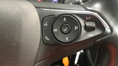 Vauxhall Crossland 1.2 Turbo Design