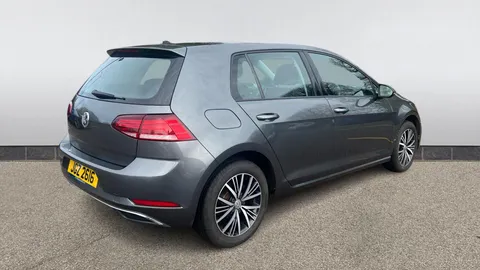 Volkswagen Golf 1.0 TSI 110 SE [Nav] 5dr