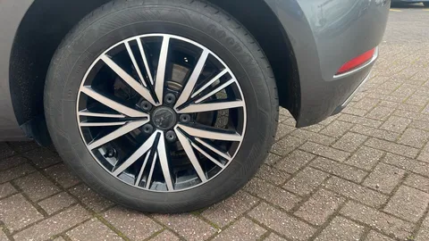 Volkswagen Golf 1.0 TSI 110 SE [Nav] 5dr