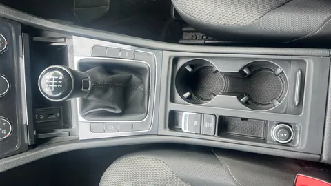 Volkswagen Golf 1.0 TSI 110 SE [Nav] 5dr