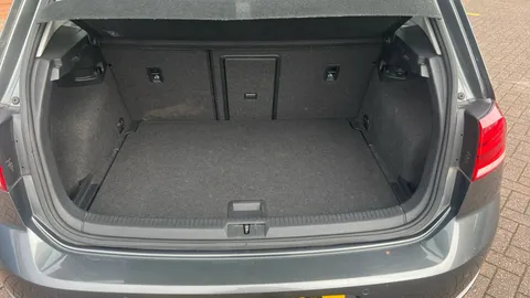 Volkswagen Golf 1.0 TSI 110 SE [Nav] 5dr