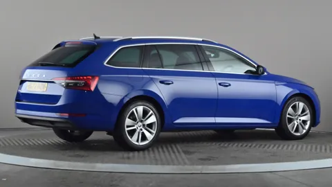 SKODA SUPERB 2.0 TDI CR SE L DSG