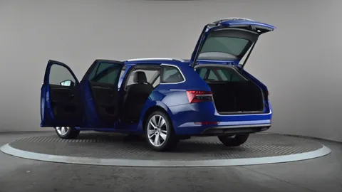 SKODA SUPERB 2.0 TDI CR SE L DSG