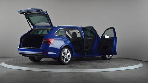 SKODA SUPERB 2.0 TDI CR SE L DSG