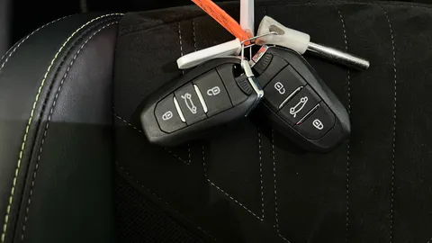 PEUGEOT 408 1.2 PureTech GT EAT8