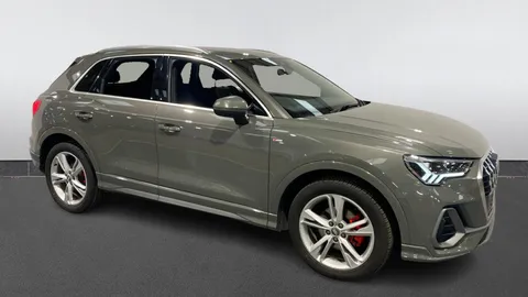 AUDI Q3 35 TFSI S Line S Tronic