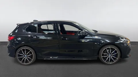 BMW 1 SERIES 118i [136] M Sport [Live Cockpit Pro/Pro pk]
