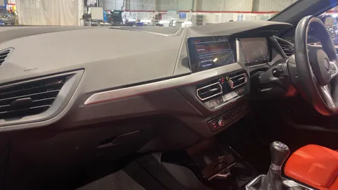 BMW 1 SERIES 118i [136] M Sport [Live Cockpit Pro/Pro pk]