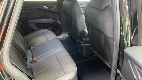 AUDI Q4 150kW 40 82kWh S Line Auto