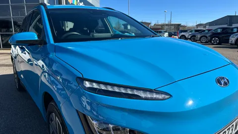 Hyundai Kona 100kW Premium 39kWh Auto