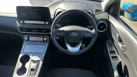 Hyundai Kona 100kW Premium 39kWh Auto