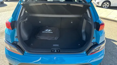 Hyundai Kona 100kW Premium 39kWh Auto
