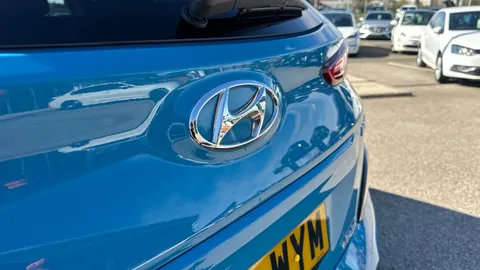 Hyundai Kona 100kW Premium 39kWh Auto
