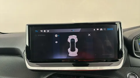 PEUGEOT 2008 100kW Allure 50kWh Auto