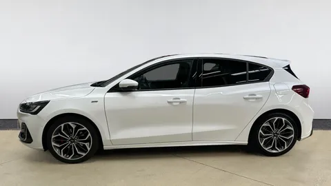 Ford Focus 1.0 EcoBoost Hybrid mHEV ST-Line Vign 5dr Auto