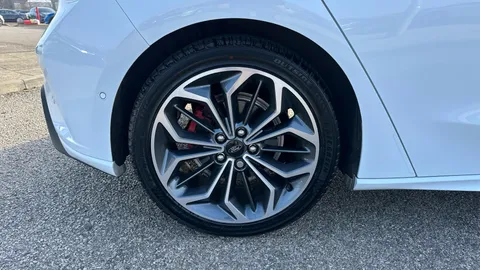 Ford Focus 1.0 EcoBoost Hybrid mHEV ST-Line Vign 5dr Auto