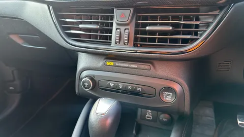 Ford Focus 1.0 EcoBoost Hybrid mHEV ST-Line Vign 5dr Auto