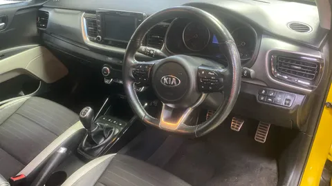 Kia Stonic 1.0T GDi First Edition