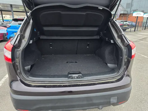 Nissan Qashqai 1.2 DiG-T Tekna [Non-Panoramic] 5dr