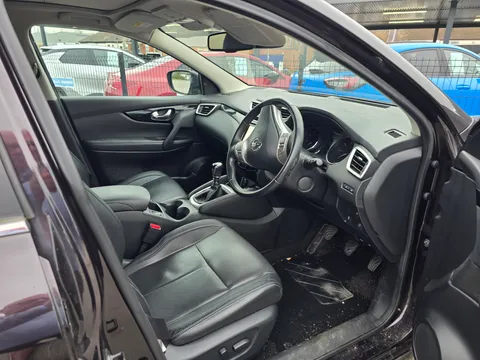Nissan Qashqai 1.2 DiG-T Tekna [Non-Panoramic] 5dr