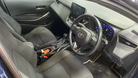 Toyota Corolla 1.8 VVT-i Hybrid Icon Tech CVT