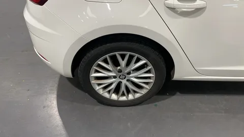 SEAT LEON 1.0 TSI SE Dynamic [EZ]