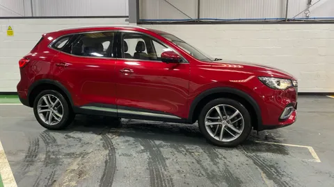 MG MOTOR UK HS 1.5 T-GDI PHEV Excite Auto